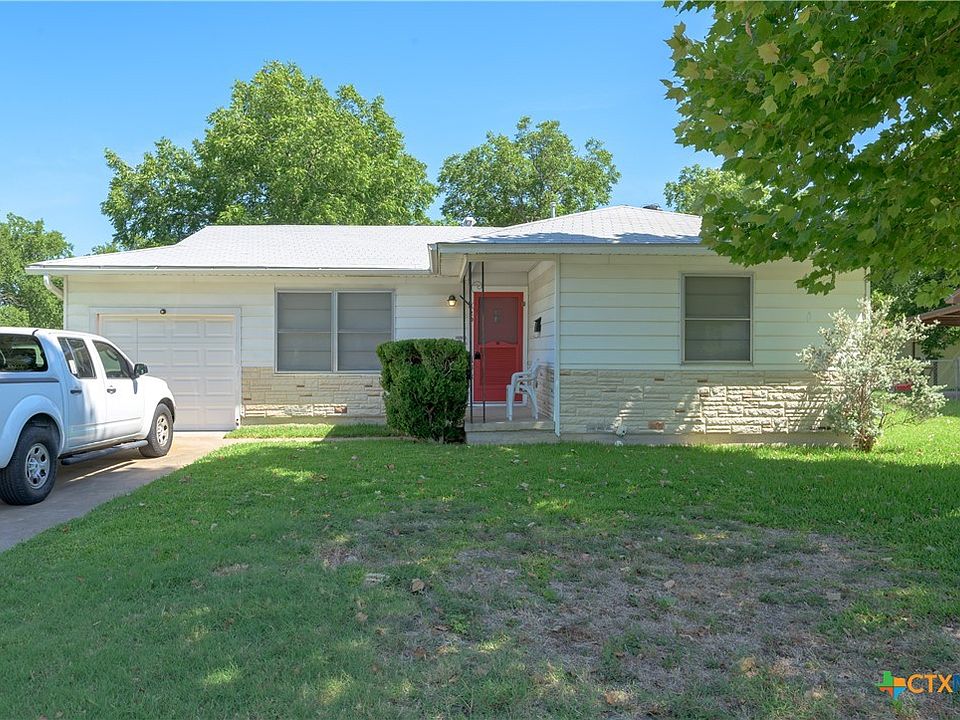 1st image of 1201 Estes Dr