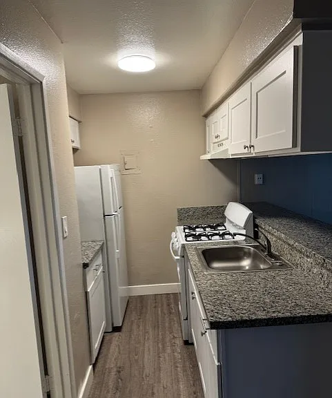 Northrop Apartments — Photo 9