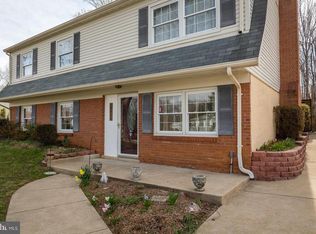 14217 Lindendale Rd, Woodbridge, VA 22193