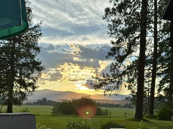 948 Fitzpatrick Rd, Bonners Ferry, ID 83805