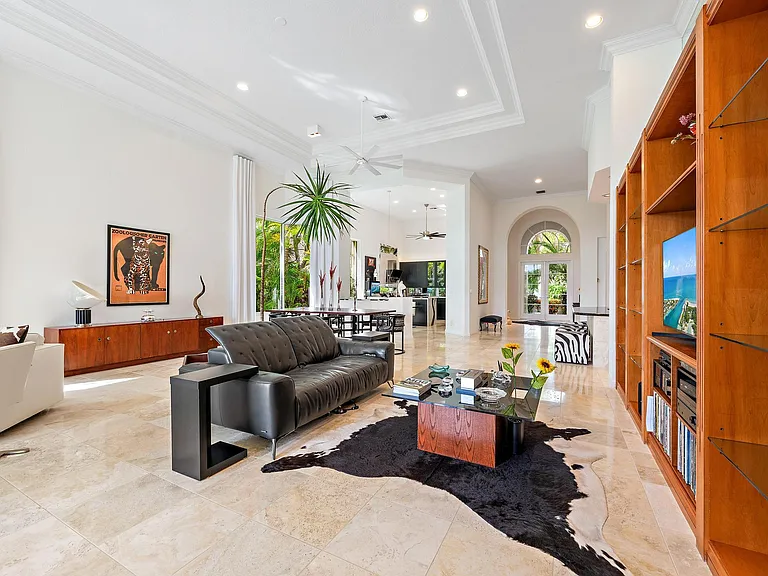 8080 Sandhill Ct — Photo 8