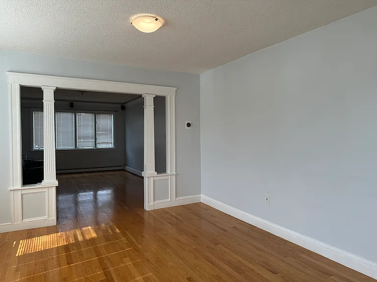 376 Riverside Ave #1 — Photo 9