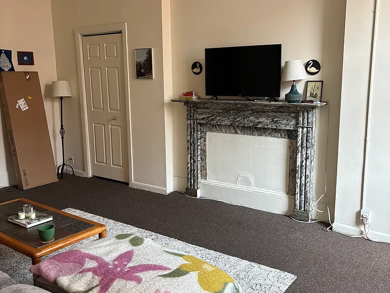 1220 Spruce St #2F — Photo 6