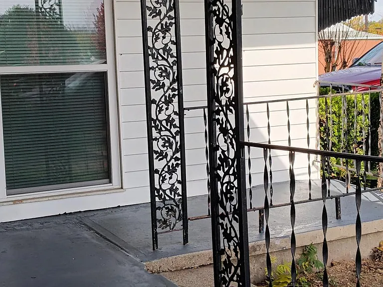 Awesome southern style front porch
