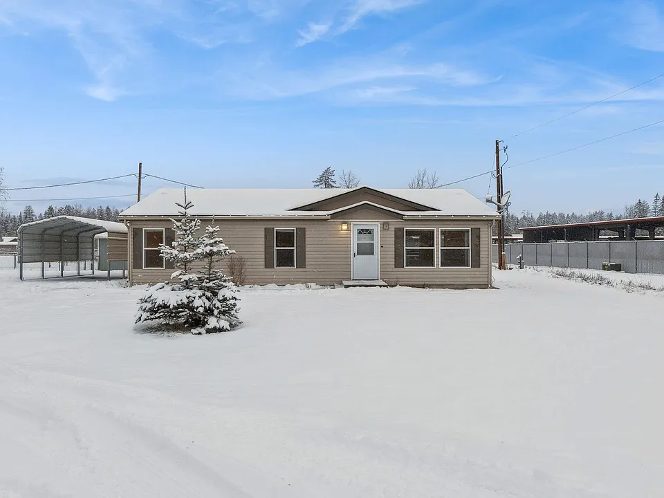 5638 Highway 93 S
