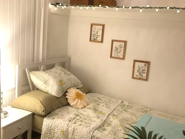 (undisclosed Address), Hollywood, FL 33020