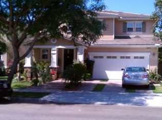 907 Entrada Dr, Oxnard, CA 93030