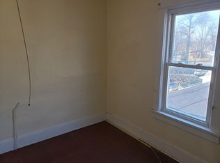 45 N Clinton St #3R, Poughkeepsie, NY 12601