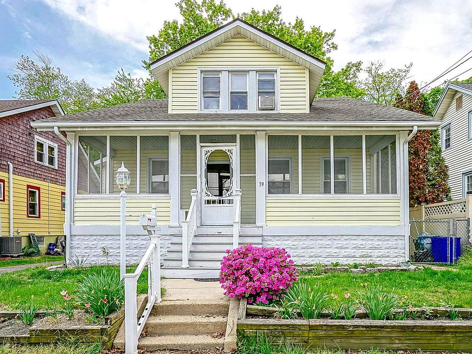 1st image of 39 Watkins Ave