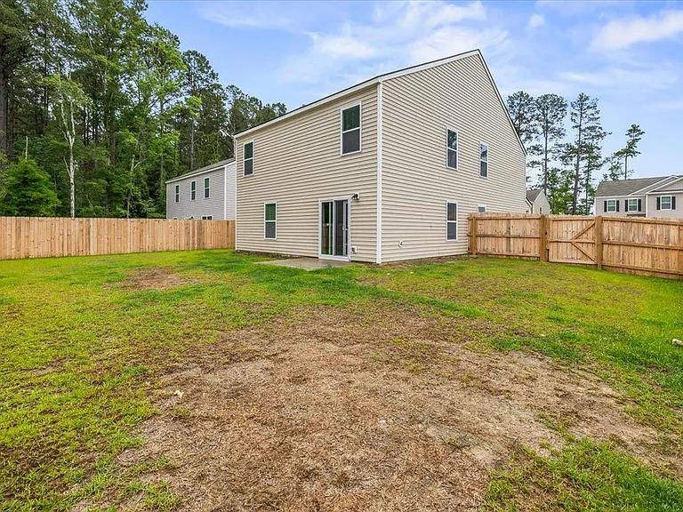 214 Ellie Way — Photo 33