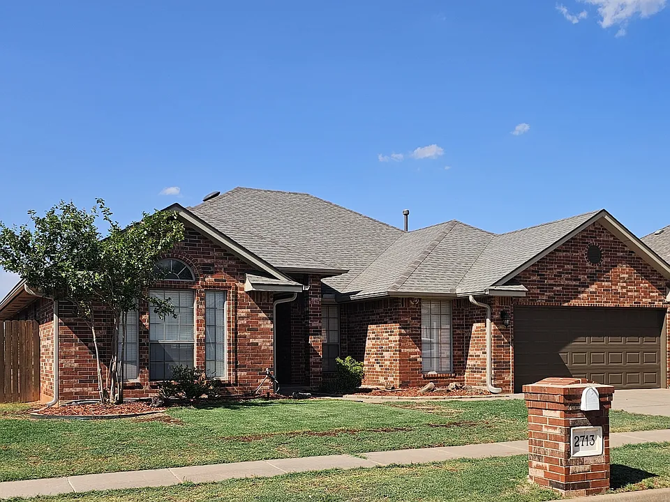 2713 NW 168th St