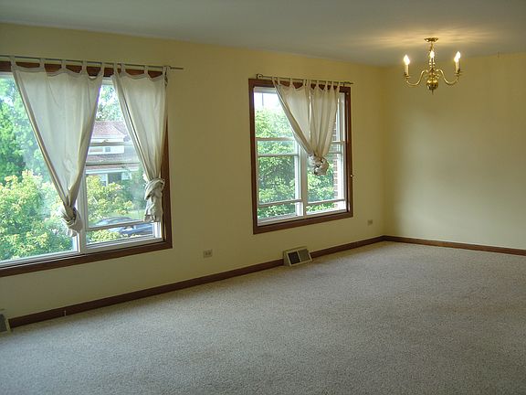 3rd image of 7953 Lowell Ave APT 2