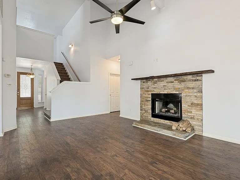 3027 Fall Mist Dr — Photo 5