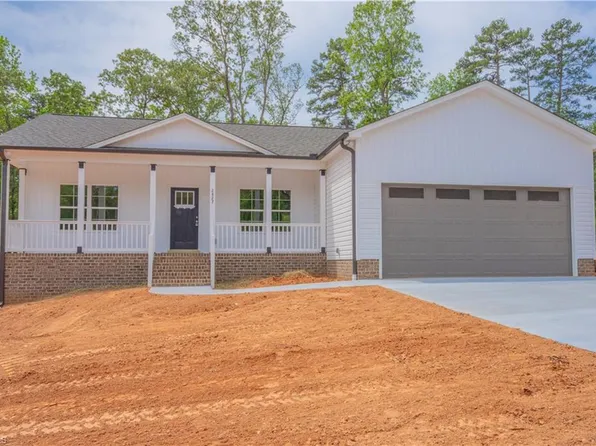 2827 Beckner Rd, Lexington, NC 27292
