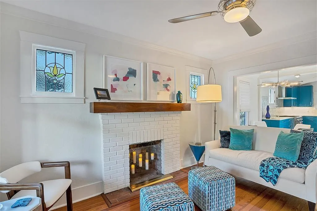 3 bed, 2.0 bath, 1531 sqft, $7,500 — Photo 4