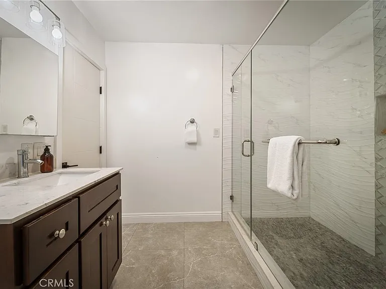5115 West Blvd #1/2 — Photo 6