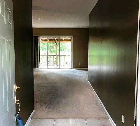 2nd image of 2858 Coachman Lakes Dr