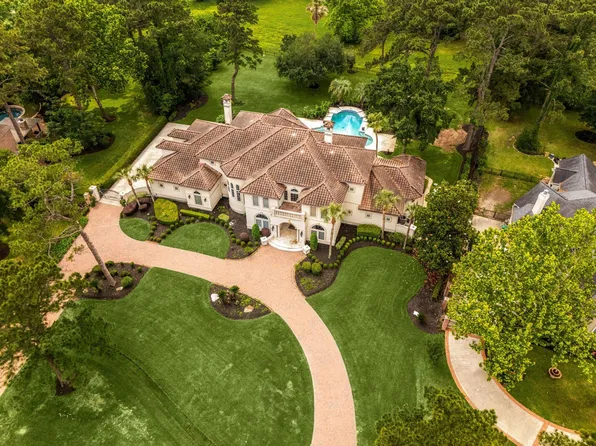 35 Gleannloch Estates Dr, Spring, TX 77379