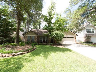 235 S Pathfinders Cir, Spring, TX, 77381