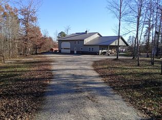 131 Marvins Ln, East Bernstadt, KY 40729