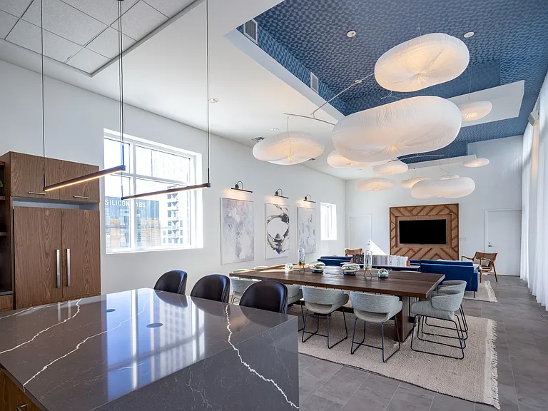 on2nd_amenity_resident lounge (1)