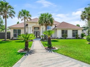 212 Lansdowne Dr, Slidell, LA 70461
