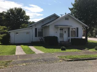 100 Cross St, Oneida, TN 37841