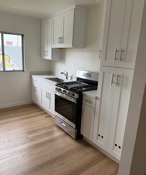 16715 Prairie Ave #6 — Photo 6
