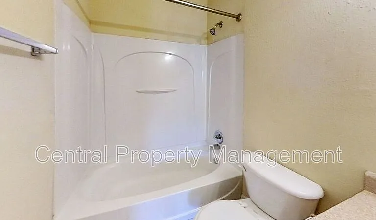 108 Silver Brook Dr — Photo 22