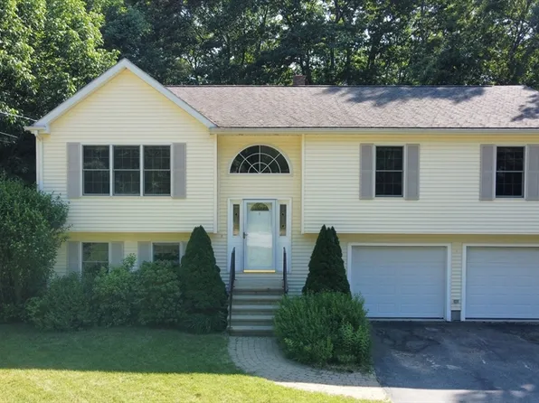 9 Camile Rd, Webster, MA 01570