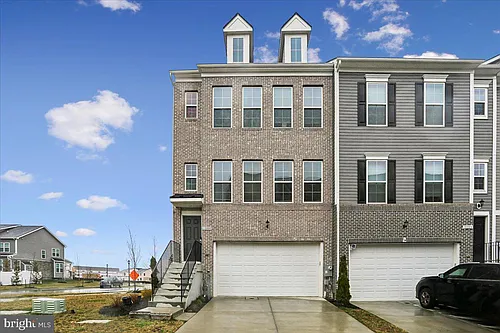 10800 Blanton Way Photo 1