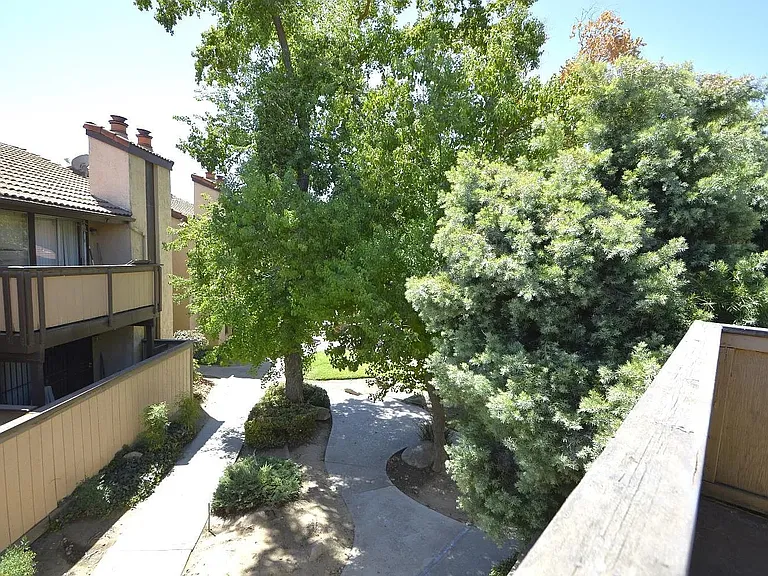 1550 W Ashlan Ave #219 — Photo 10