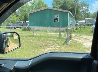 210 Hayes Dr, Interlachen, FL 32148