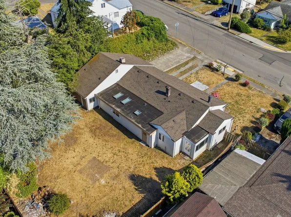 1104 Dibb Street, Bremerton, WA 98310