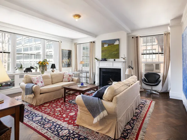 130 East 67th Street image 1 of 7