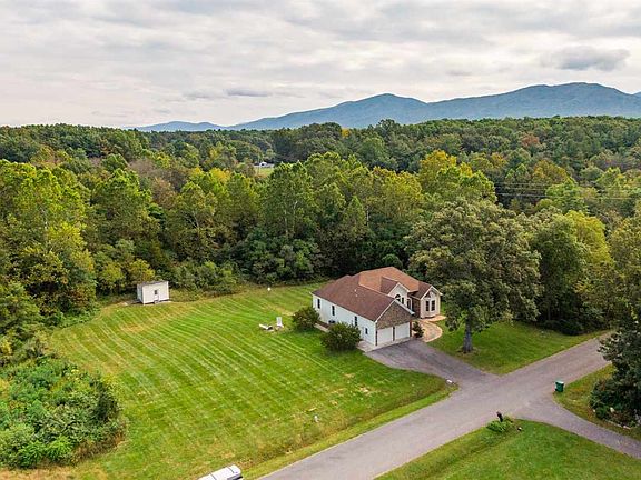 3rd image of 5921 Port Trace Ct