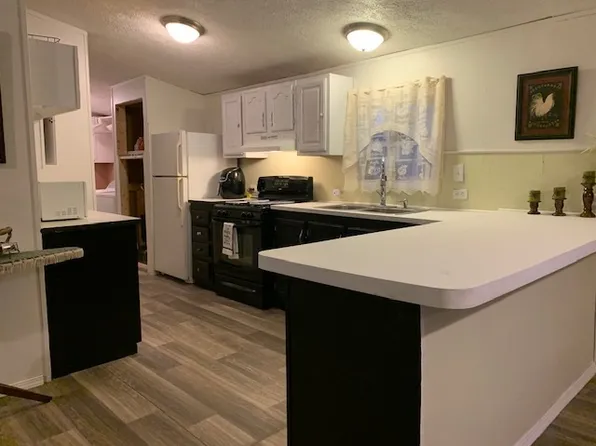 5625 Turkey Foot Trl, Gaylord, MI 49735
