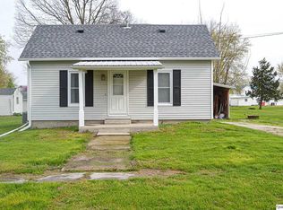 206 E Lafayette St, Clayton, IL