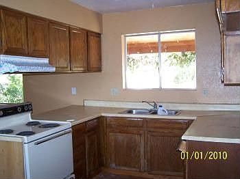 2nd image of 1331 N Emerson