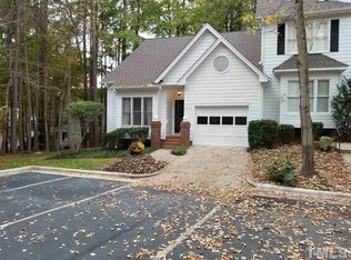 3711 Carnegie Ln, Raleigh, NC 27612