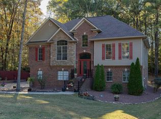 127 Redwood Dr, Maylene, AL 35114