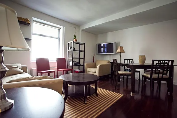 Sold by Dream NYC LLC | media 7