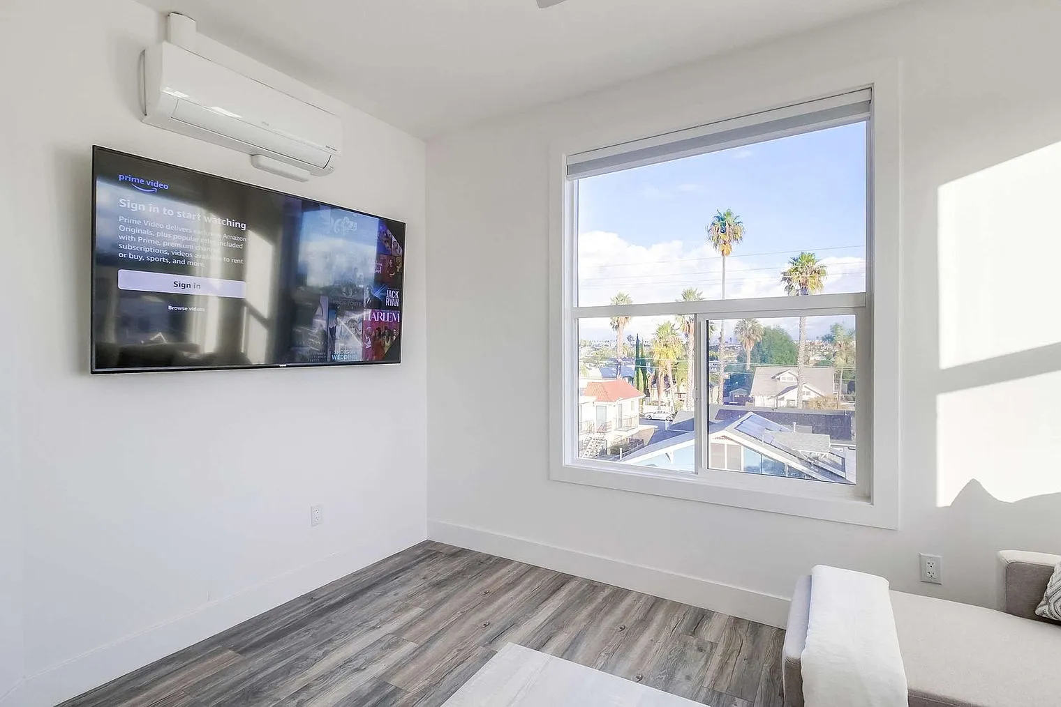 2 bed, 2.0 bath, 1399 sqft, $6,199 — Photo 3