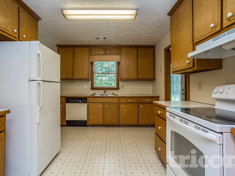 30 Blackberry Ln — Photo 7