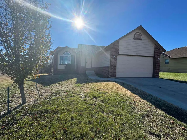 201 W Autumn Blaze St, Goddard, KS 67052