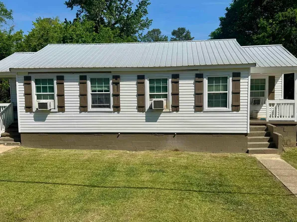 410 Shaw Ave, Talladega, AL 35160