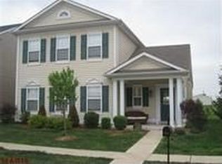 1005 Glengarry Dr, Wentzville, MO 63385
