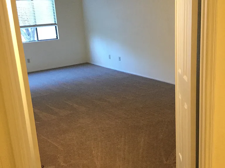 2670 Snow Slope Way #100 — Photo 4