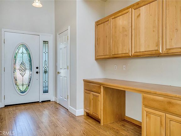 2nd image of 18161 Deer Hill Rd