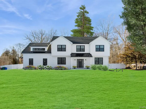 3 Cardinal Way, Yorktown Heights, NY 10598